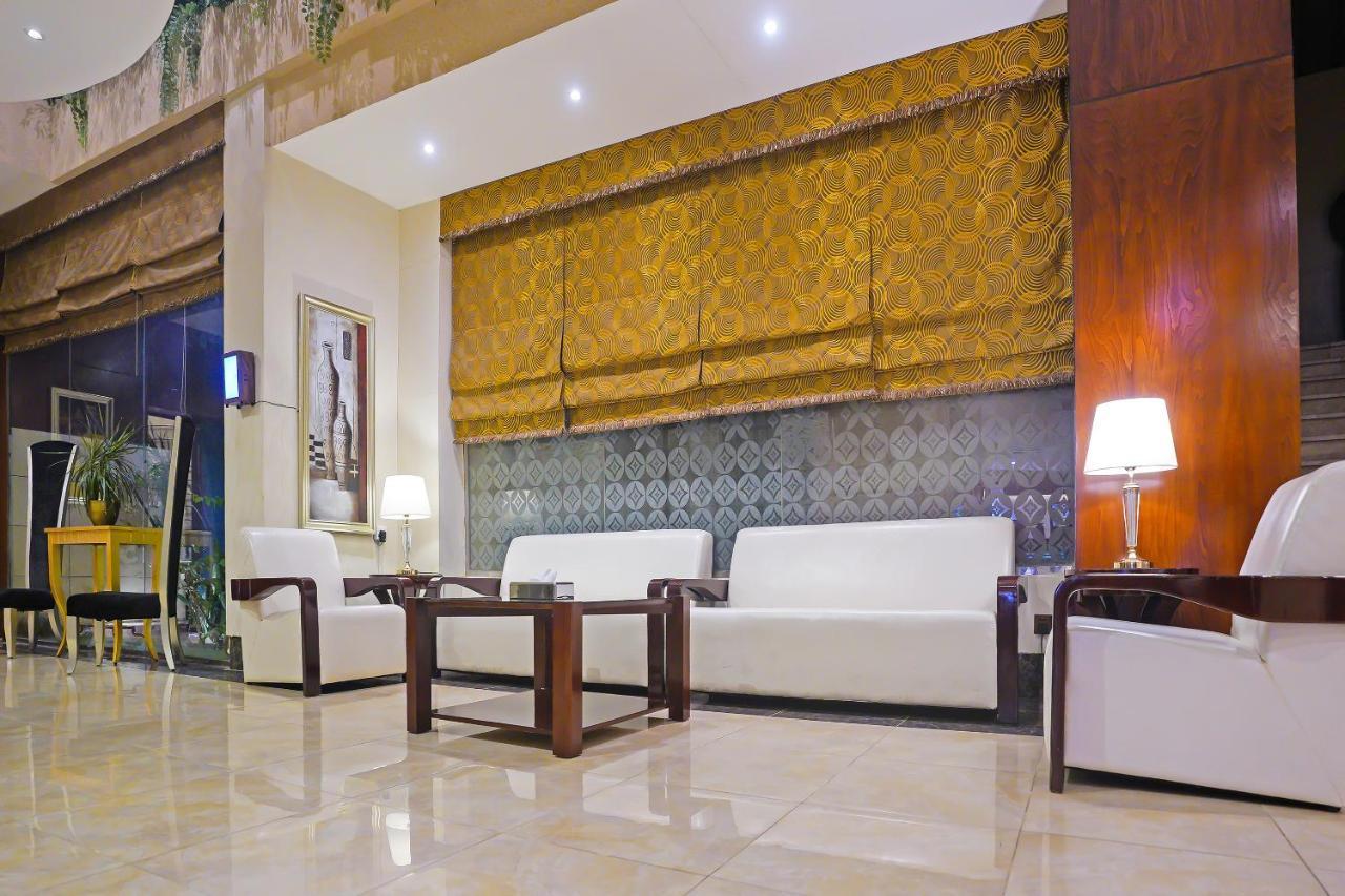 Capital O 596 Garden Palace Hotel Dschidda Exterior foto